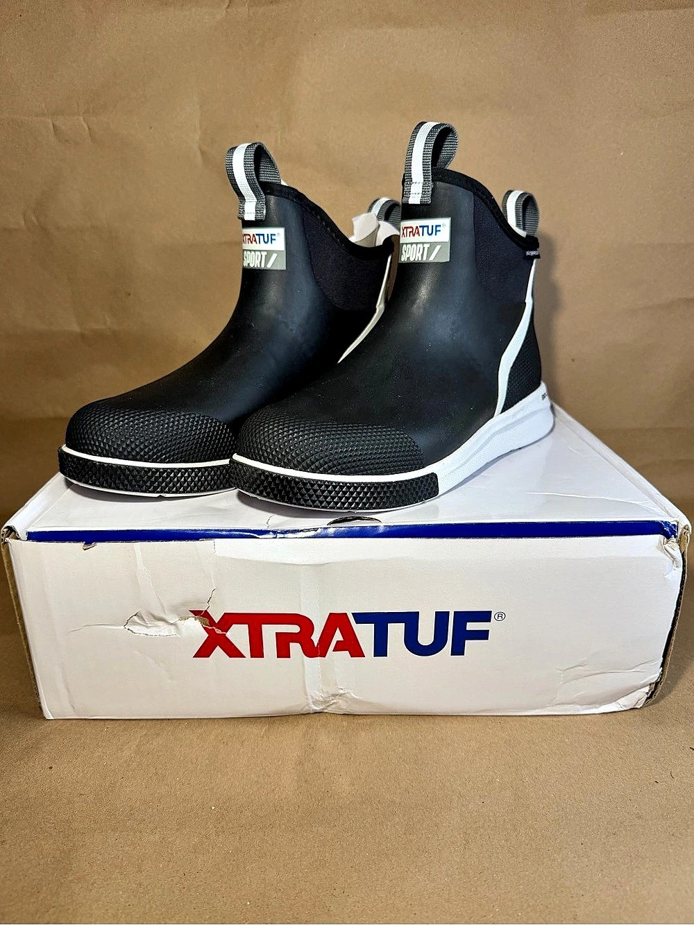 Xtratuf Men's Ankle Deck Boot Sport Boots Black & White US 9M